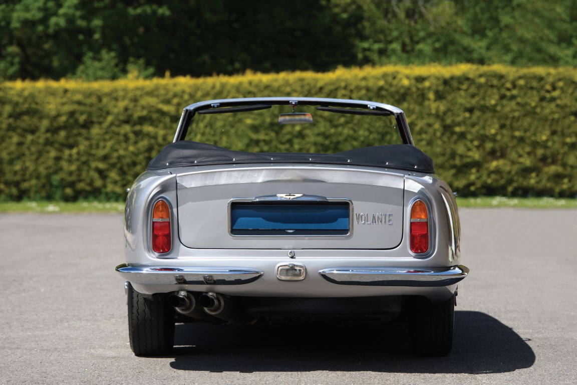 Aston Martin DB6 Volante (Manual)